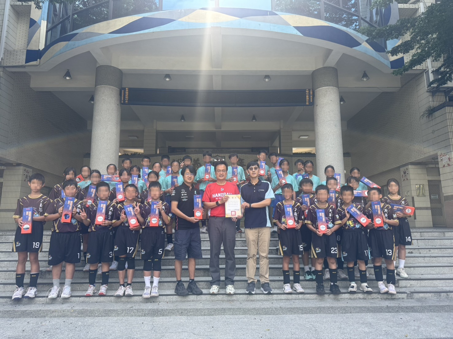 科技鞋墊助攻世界冠軍，頌勝科技攜手大新國小實踐ESG企業社會責任